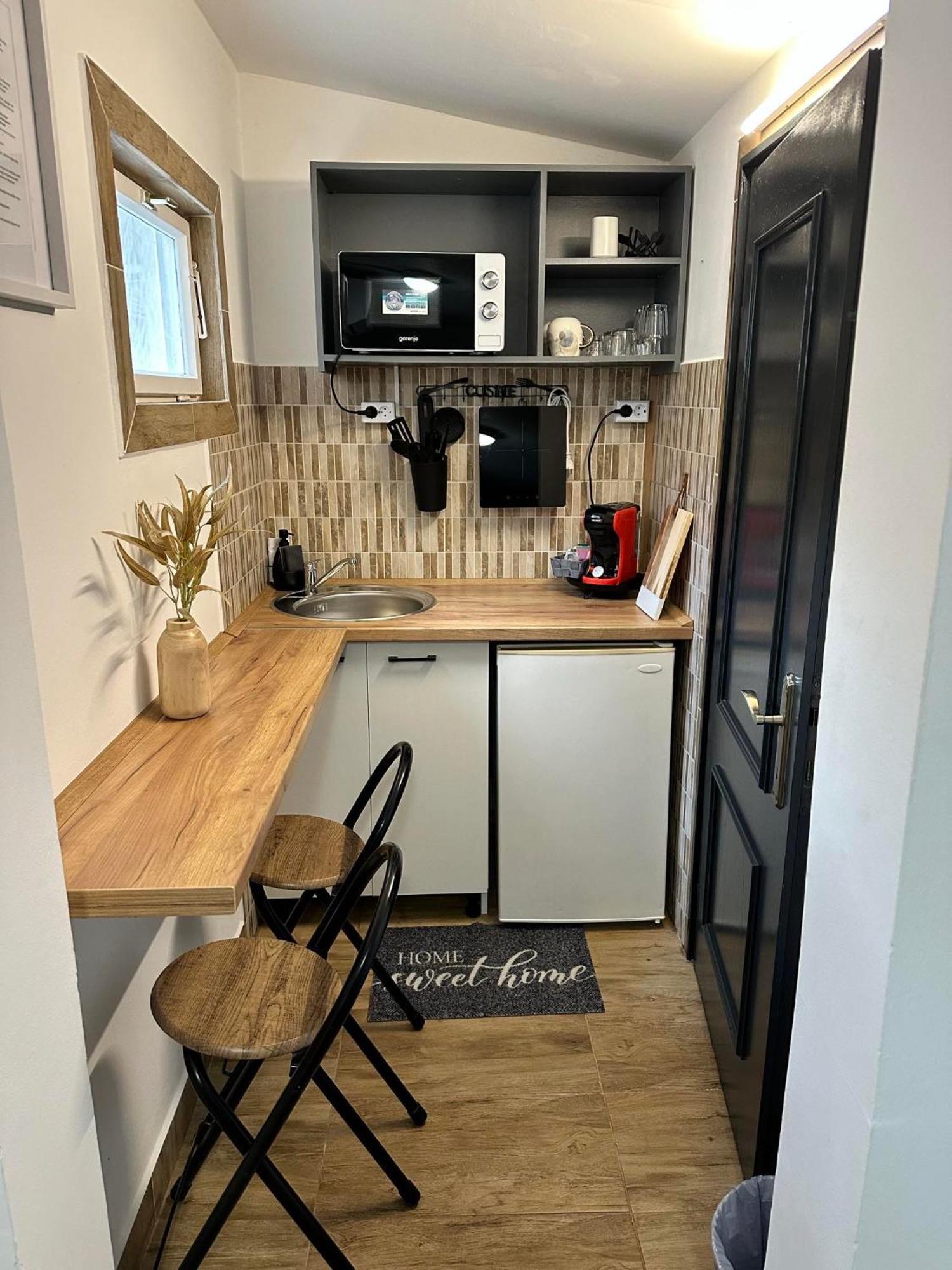 Kertesz Vendeghaz Appartement Siófok Buitenkant foto