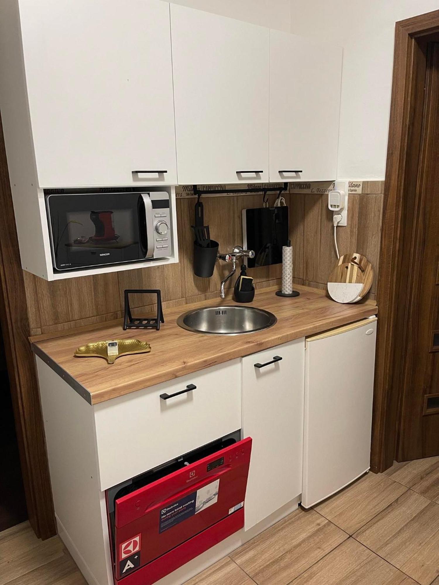 Kertesz Vendeghaz Appartement Siófok Buitenkant foto