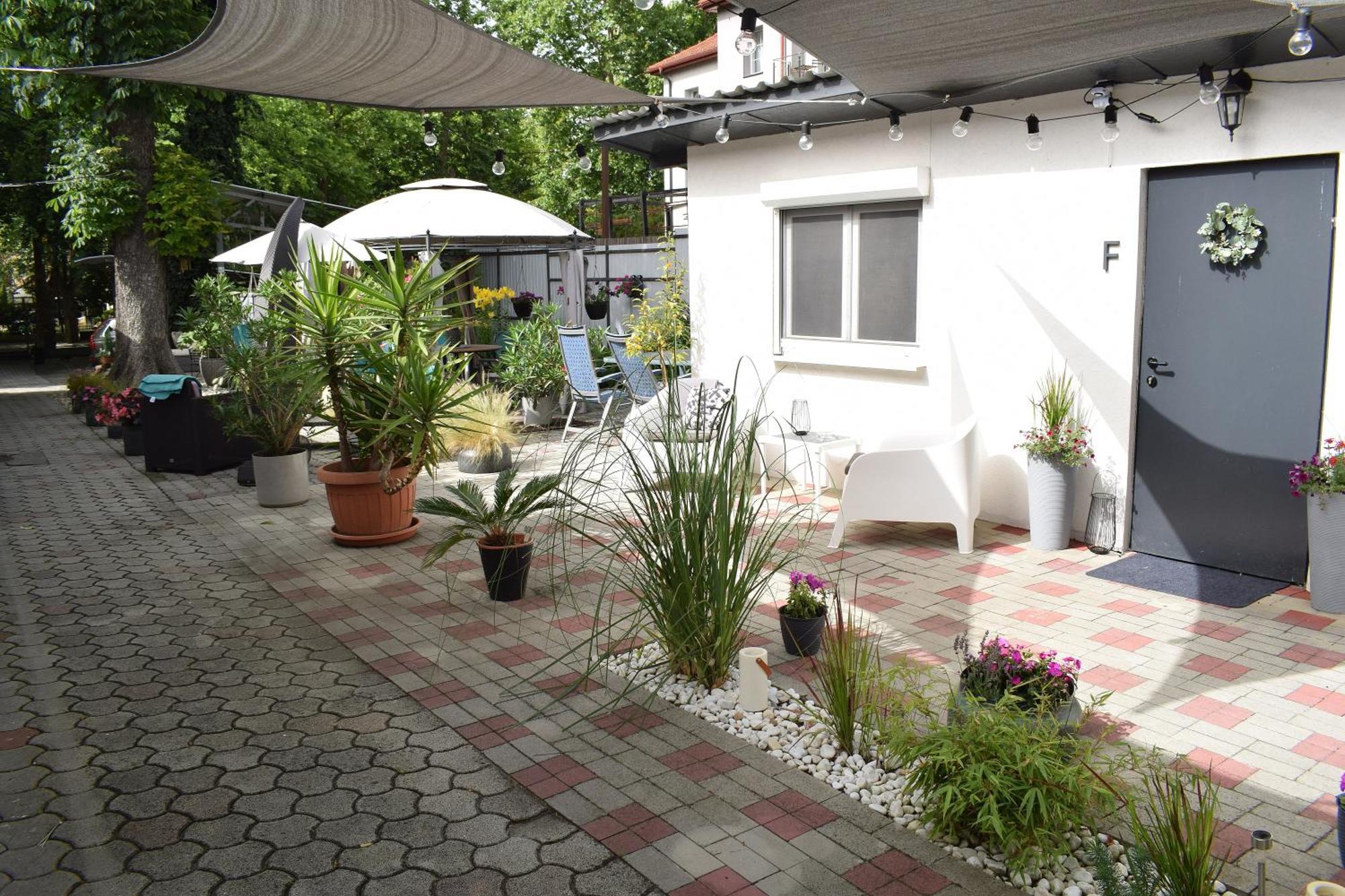 Kertesz Vendeghaz Appartement Siófok Buitenkant foto